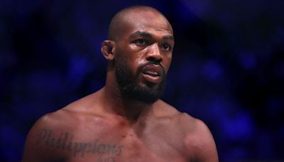 UFC's Jones fights charges from home drug test