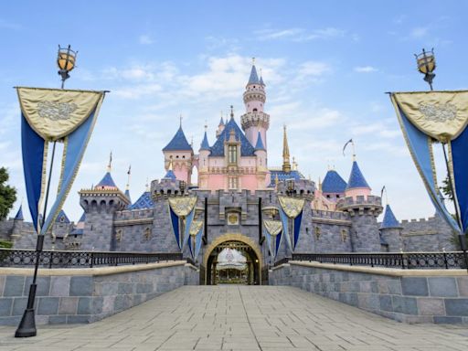 Disneyland to temporarily close attraction, restaurant and Galaxy’s Edge entrance