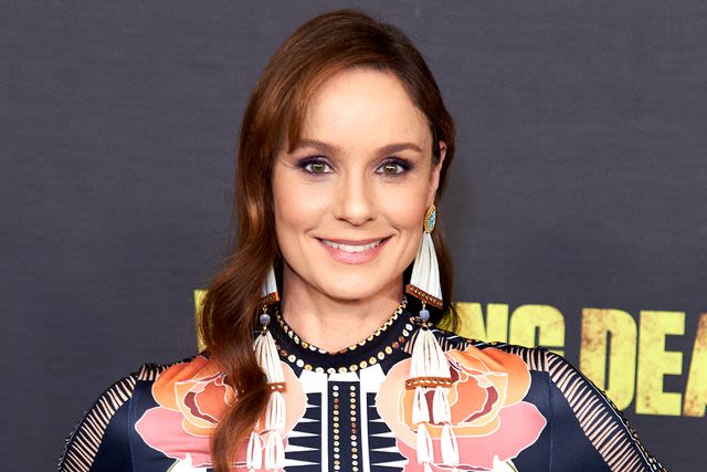 Sarah Wayne Callies says a male “Prison Break” star spit in her face