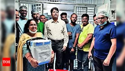 Family of Brain Dead Man Donates Kidneys | Cuttack News - Times of India