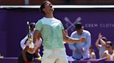 Carlos Alcaraz beats Alex De Minaur at Queen’s to clinch first grass-court title