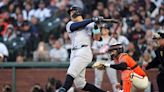 Aaron Judge homers twice as Yankees top Giants