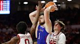 Dickinson scores 20 points to help KU rally to top Oklahoma