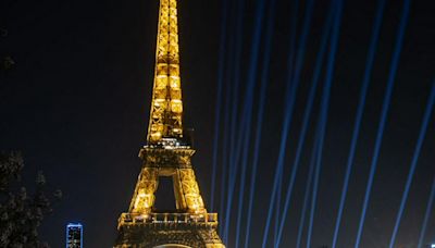 La desagradable sorpresa que encontró colombiano cerca de la Torre Eiffel, en París