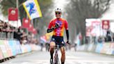 Vollering conquers Cauberg to win Amstel Gold Race Ladies Edition