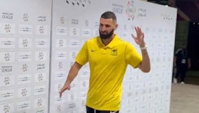 Benzema 'REFUSES to greet Al-Ittihad fans until he sees a Real shirt'