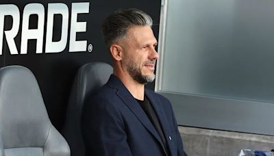 Martín Demichelis debe rearmar el ROMPECABEZAS de River: todas las BAJAS que tendrá ante Riestra