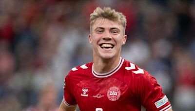 Rasmus Hojlund glad to avoid 'awkward' situation with Man Utd star at Euro 2024