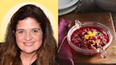 Fans Say They Make Alex Guarnaschelli’s 15-Minute Cranberry Sauce For Thanksgiving Every Year