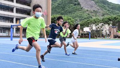 體育》企業贈鞋助跑萬金石地區學生運動夢 太平洋建設、台灣美津濃、中華體總攜手同行