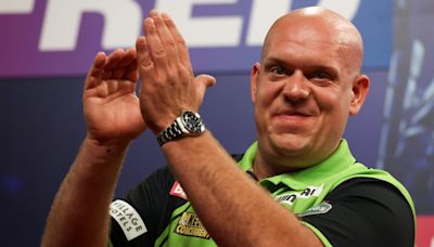 Van Gerwen prepared for Littler game and World Matchplay assault with Ibiza trip