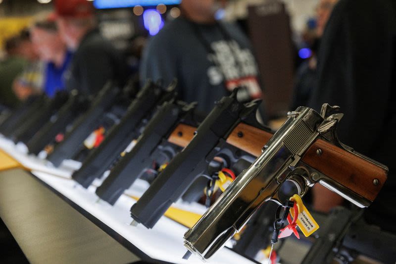 Minnesota cannot bar adults under 21 from carrying guns, court rules