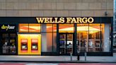 Wells Fargo warns of lower interest income in 2024, shares drop