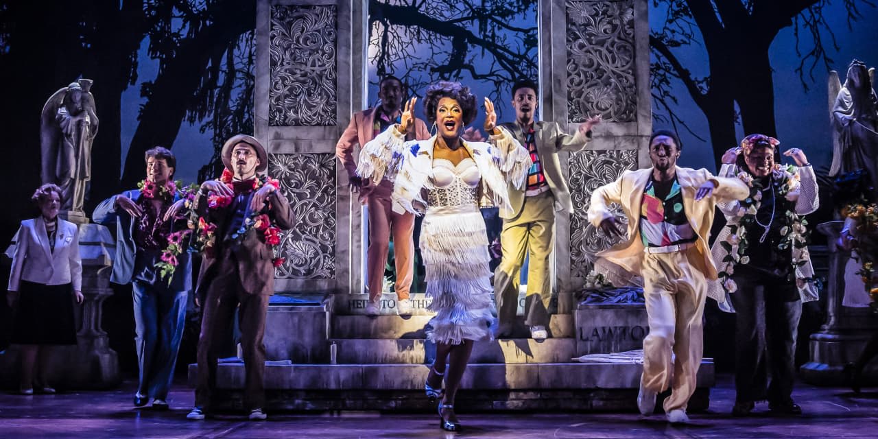 ‘Midnight in the Garden of Good and Evil’ Review: Splashy Southern Gothic Musical