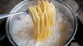A Dash Of Semolina Flour Is The Secret To Luxuriously Creamy Pasta Water