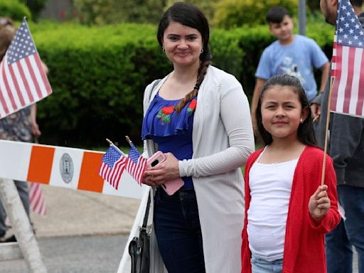 On Long Island, a day to solemnly honor veterans