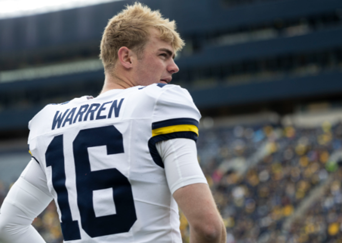 Michigan Fans Fire Back At Reporter Over Controversial Davis Warren Comment From Texas Game