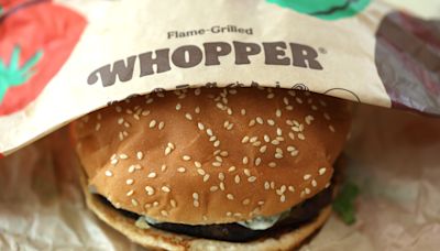 What is the best fast food burger? Florida-founded fast food chain ranks on this top 10 list