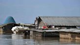 2580 villages under water, 14 lakh people hit in Assam floods