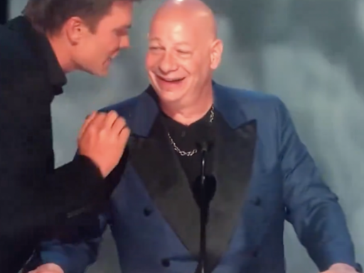 Comedian Jeff Ross explains Tom Brady’s viral response to Robert Kraft joke at Netflix roast