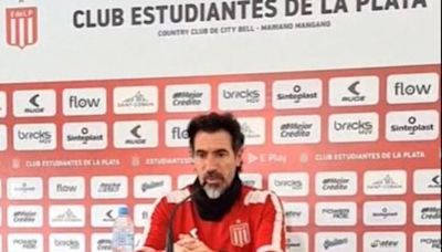 VIDEO.- Eduardo Domínguez bancó a Tiago Palacios y habló de "rotación" para jugar en Bolivia