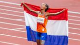 Holandesa pode correr 59 km em 9 dias e mira recorde de 72 anos em Paris