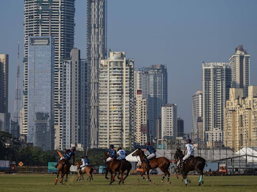 Cabinet okays lease renewal for 91 acres of 211-acre Mahalaxmi Racecourse