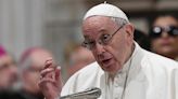 Gremios y curas villeros, contra Milei por sus "reiterados agravios" contra el Papa Francisco