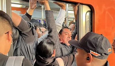 Metro CDMX hoy: Caos en Línea 8 por 'revisión de tren' y cierran estación Zócalo