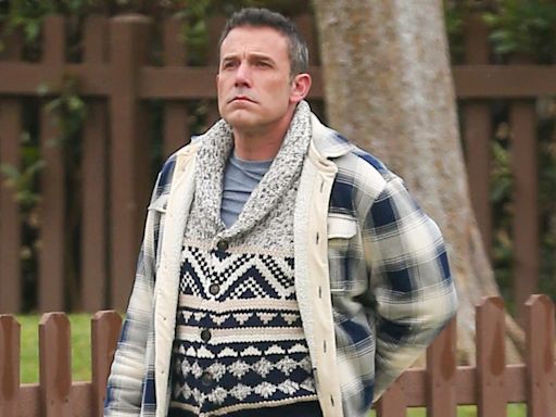 Ben Affleck Hides Ring Finger in His Sweatshirt Amid Jennifer Lopez Split Rumors