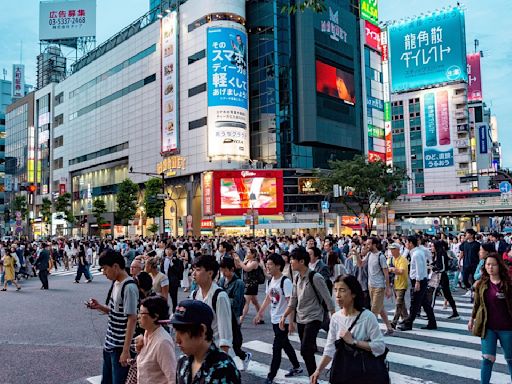 去日本玩會睡午覺嗎？他搖頭嘆：浪費寶貴時間 兩派網友卻吵翻了