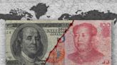 Here's why it'll be hard for the yuan to replace the dollar even in the next 20 years, according Stanford historian Niall Ferguson