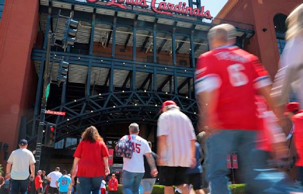 Busch Stadium needs renovations. Should St. Louis taxpayers kick in?