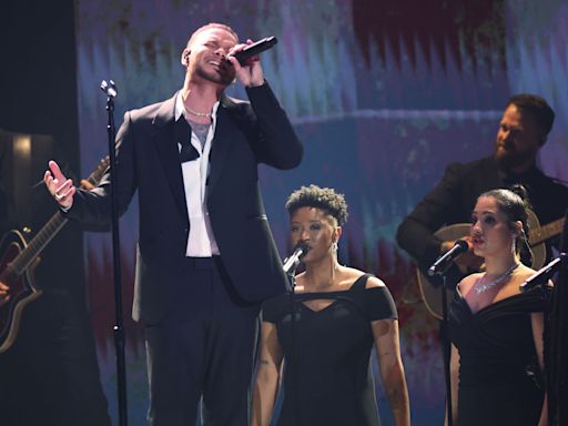 Kane Brown Transports Texas Crowd to Georgia With Soulful Ray Charles Cover at the 2024 ACM Awards