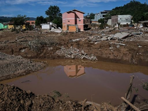 "Nos vamos": la ciudad brasileña de Roca Sales ya no aguanta más inundaciones
