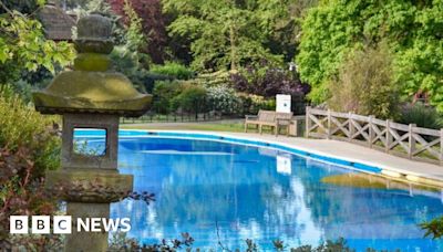 Children's paddling pool in Surrey to open after delays