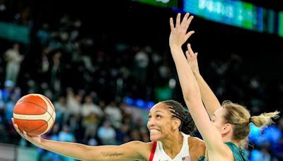 How many points did A'ja Wilson score? Former South Carolina star to play for Olympic gold again