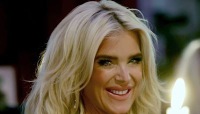 Victoria Silvstedt stuns at The Perfect World Foundation Award Gala