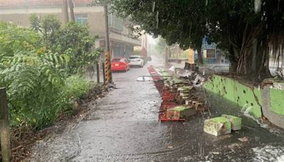 彰化大雨 大村部分淹水、花壇三春國小圍牆倒塌