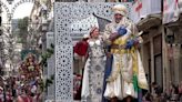 Espectacular desfile del capitán moro de la Filà Mudéjares de Alcoy