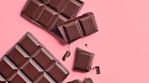 You don't need to worry about metals in dark chocolate