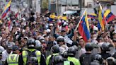 Protestas y enfrentamientos en Caracas tras proclamación de Maduro como presidente