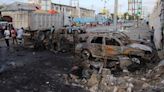 Car bomb kills five, injures 20 outside restaurant in Somalia's capital