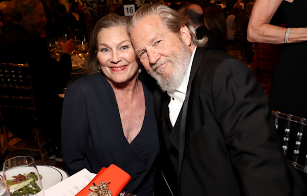 Jeff Bridges & Wife Susan Share Their Secrets To Lasting Love After 47 Years Of Marriage