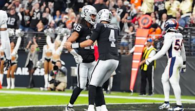 How Will the Raiders Handle the QB Competition in Preseason Games?