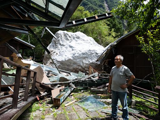 強震重創太魯閣，當山月村不得不熄燈，村長與老員工的回眸與遠望 - 報導者 The Reporter