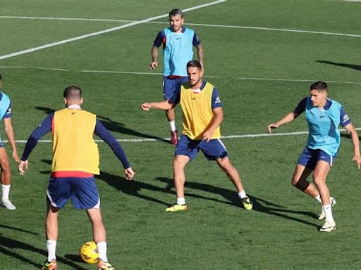 Simeone prueba con Savic, Nahuel Molina y Riquelme