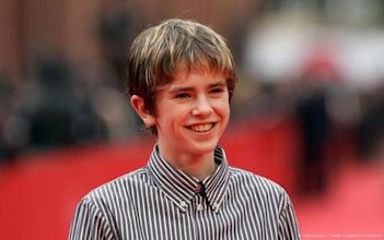 Freddie Highmore