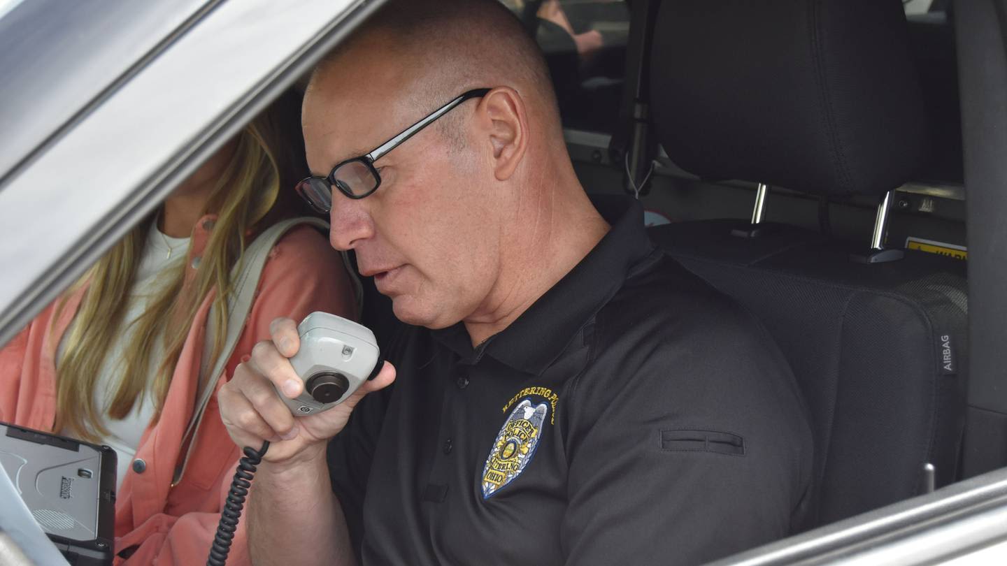 WATCH: Emotional final dispatch call by wife, a former dispatcher, to retiring officer