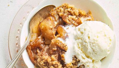 10 Grandma-Approved Apple Recipes to Savor All Season